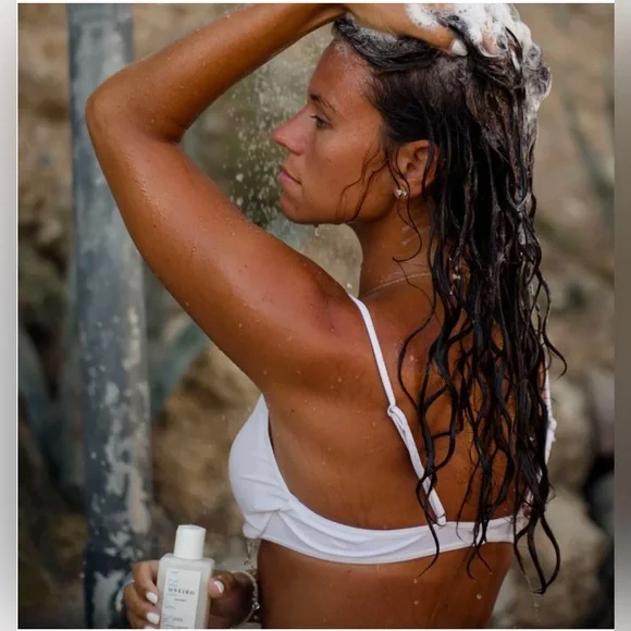 Oneiro Five Piece Travel Kit - Picture 7 of 10